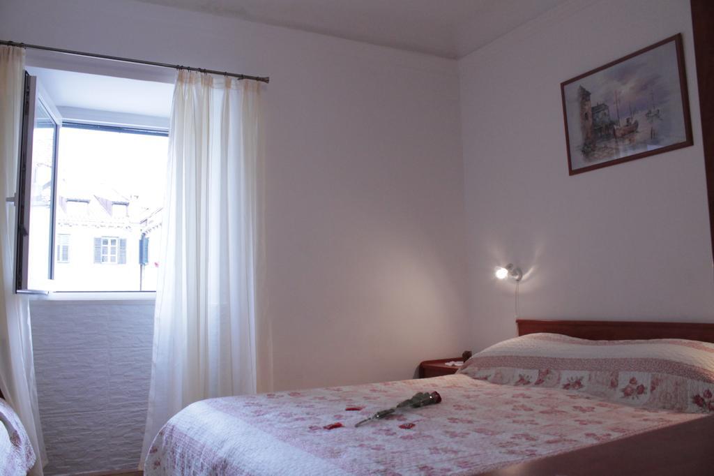 Apartments Nerio Ragusa Esterno foto